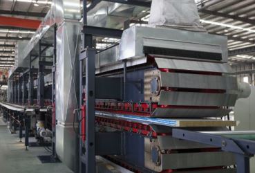 聚氨酯復合板生產線的切割要求