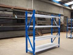 倉儲貨架作用顯著，企業廣泛應用的設備